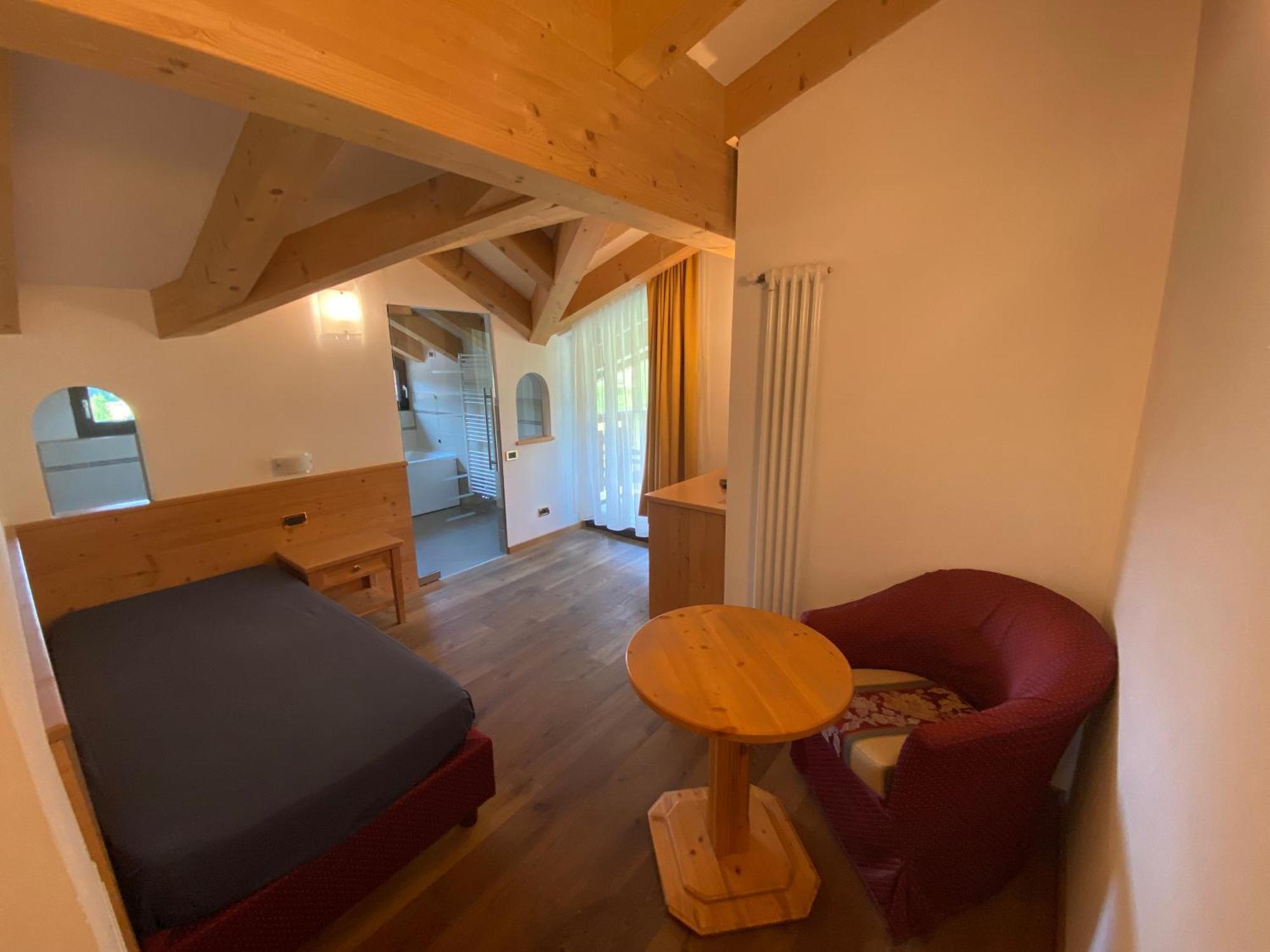 Hotel Terme Antico Bagno Pozza di Fassa Habitación foto