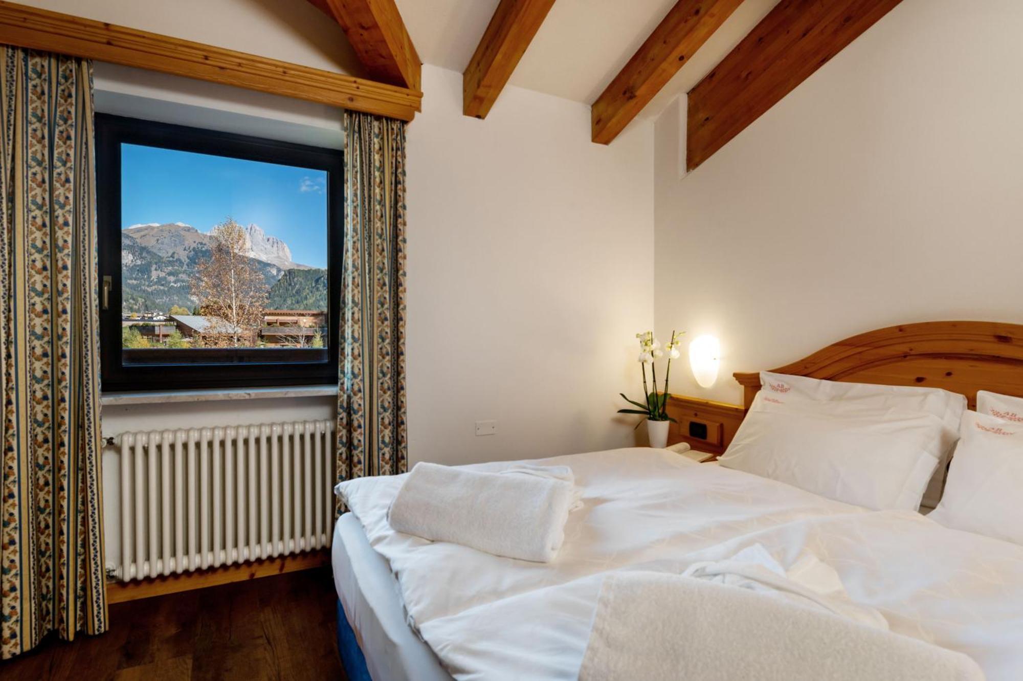 Hotel Terme Antico Bagno Pozza di Fassa Habitación foto