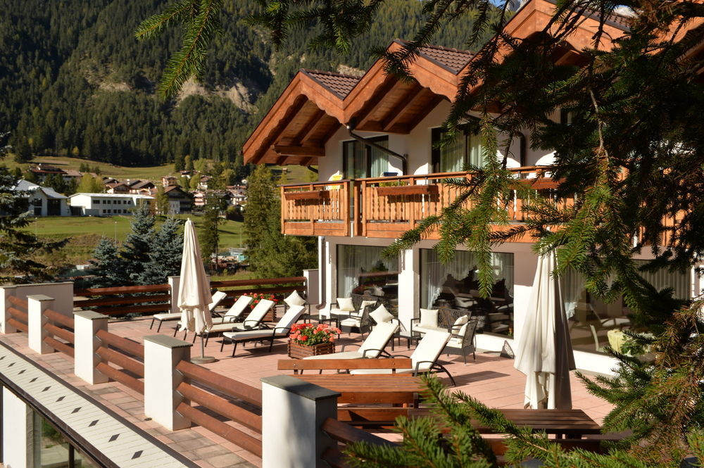 Hotel Terme Antico Bagno Pozza di Fassa Exterior foto